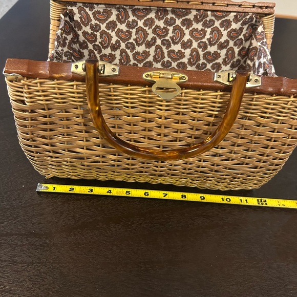 Woven Straw Tote with Tortoiseshell-Effect Handles - Beige/tan 50’s - Picture 5 of 9